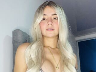 nude webcam girl pic AlisonWillson