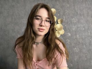 cam girl masturbating with vibrator KatarinaVoss